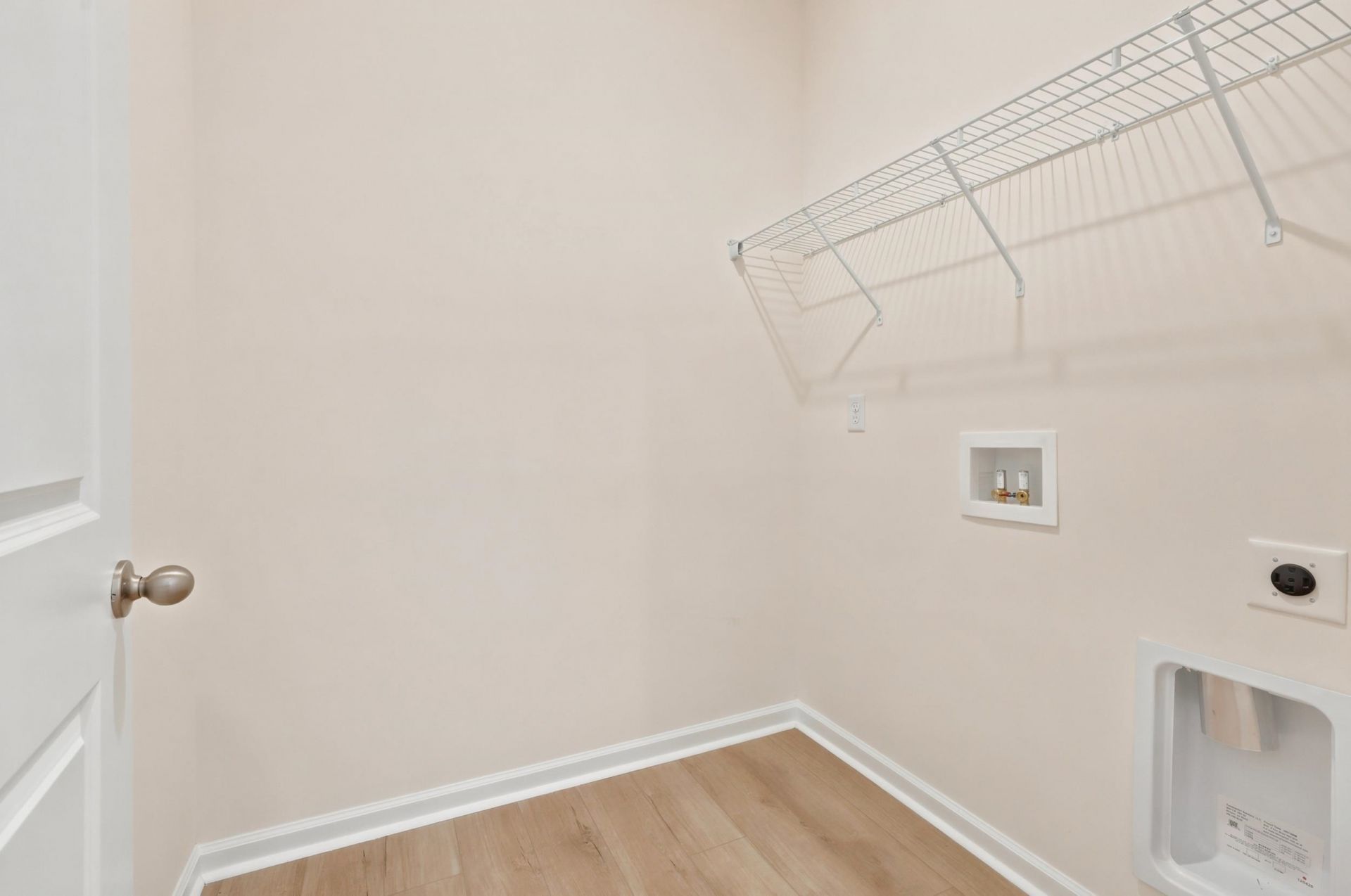 208 Blue Wing Court Photo 15