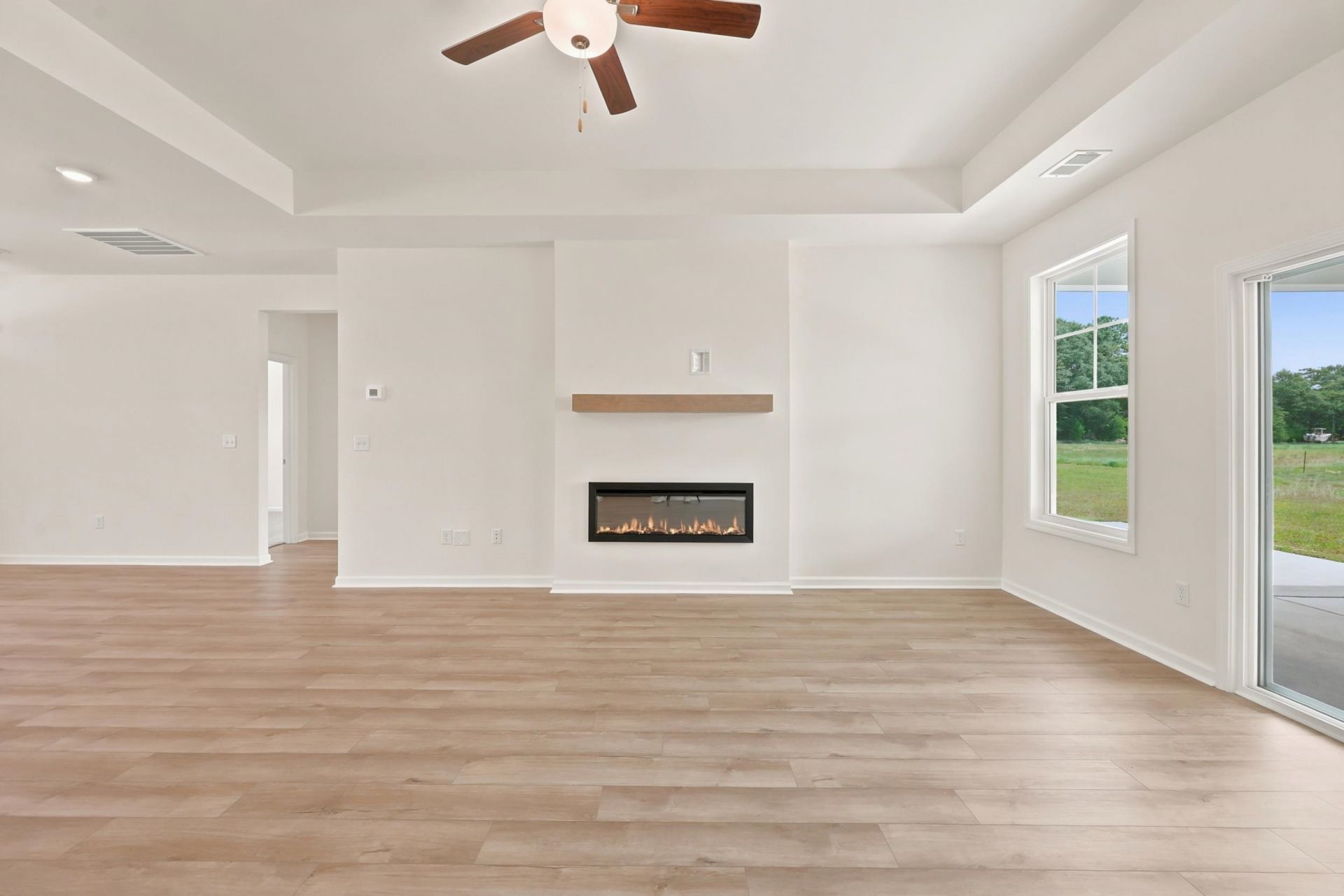 208 Blue Wing Court Photo 16