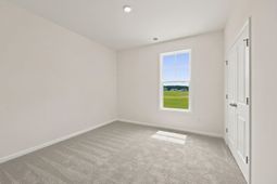 208 Blue Wing Court photo 4