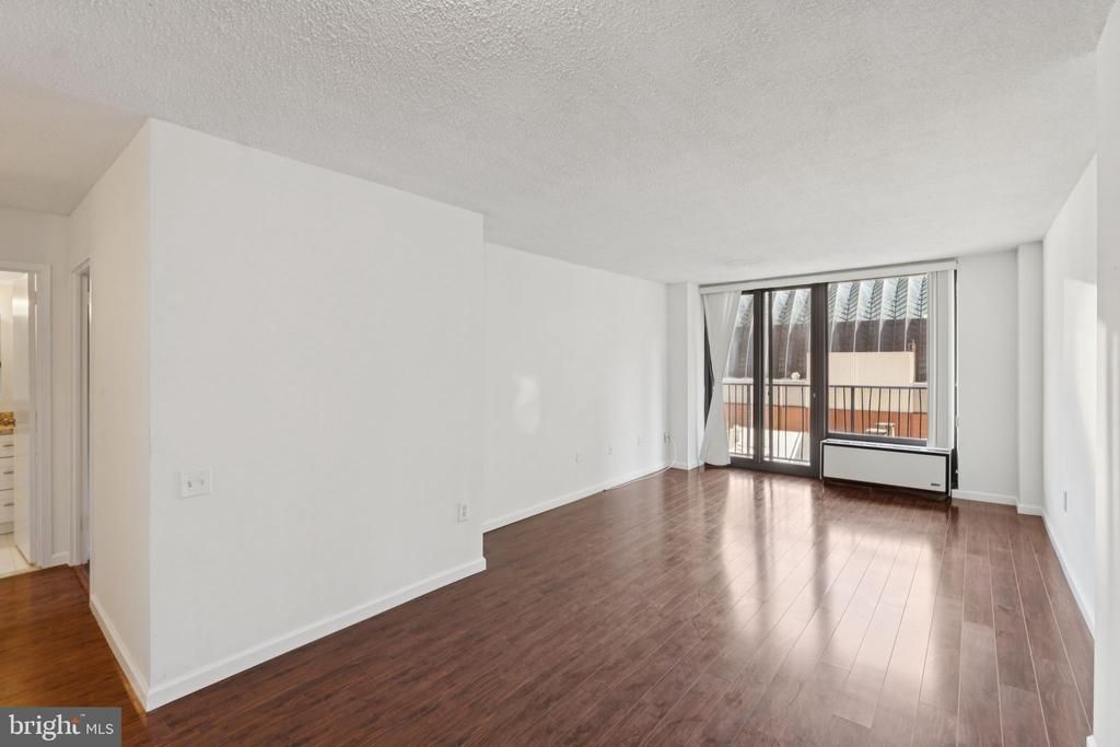 1420 Locust Street, Unit 7L, Philadelphia, PA 19102 Main Photo
