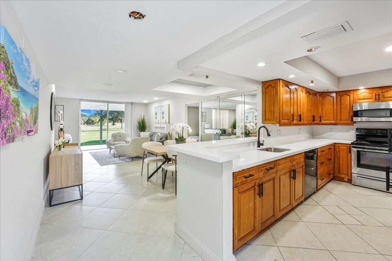 6400 NW 2nd Avenue, Unit 123, Boca Raton, FL 33487 Photo