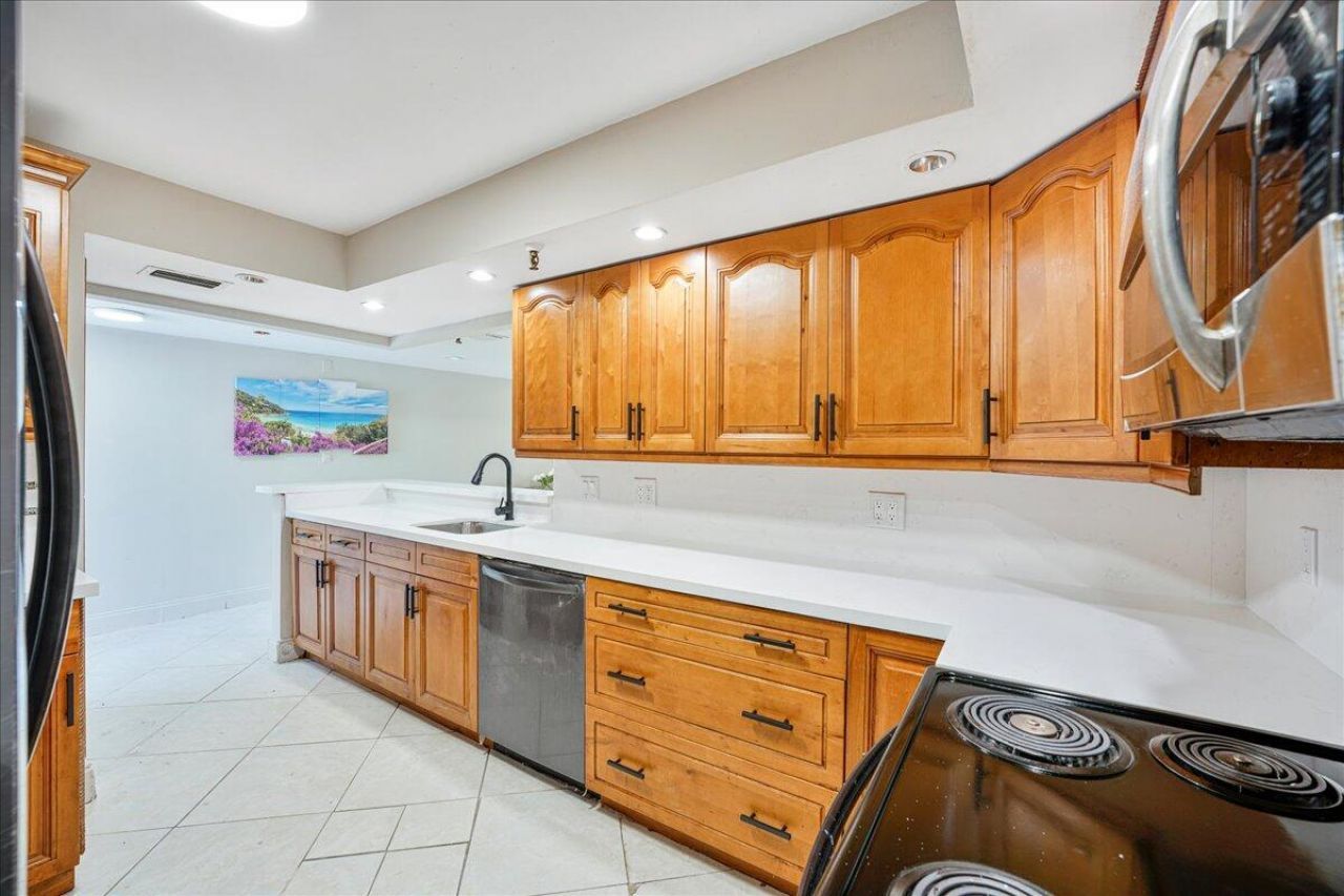 6400 NW 2nd Avenue, Unit 123, Boca Raton, FL 33487 Photo