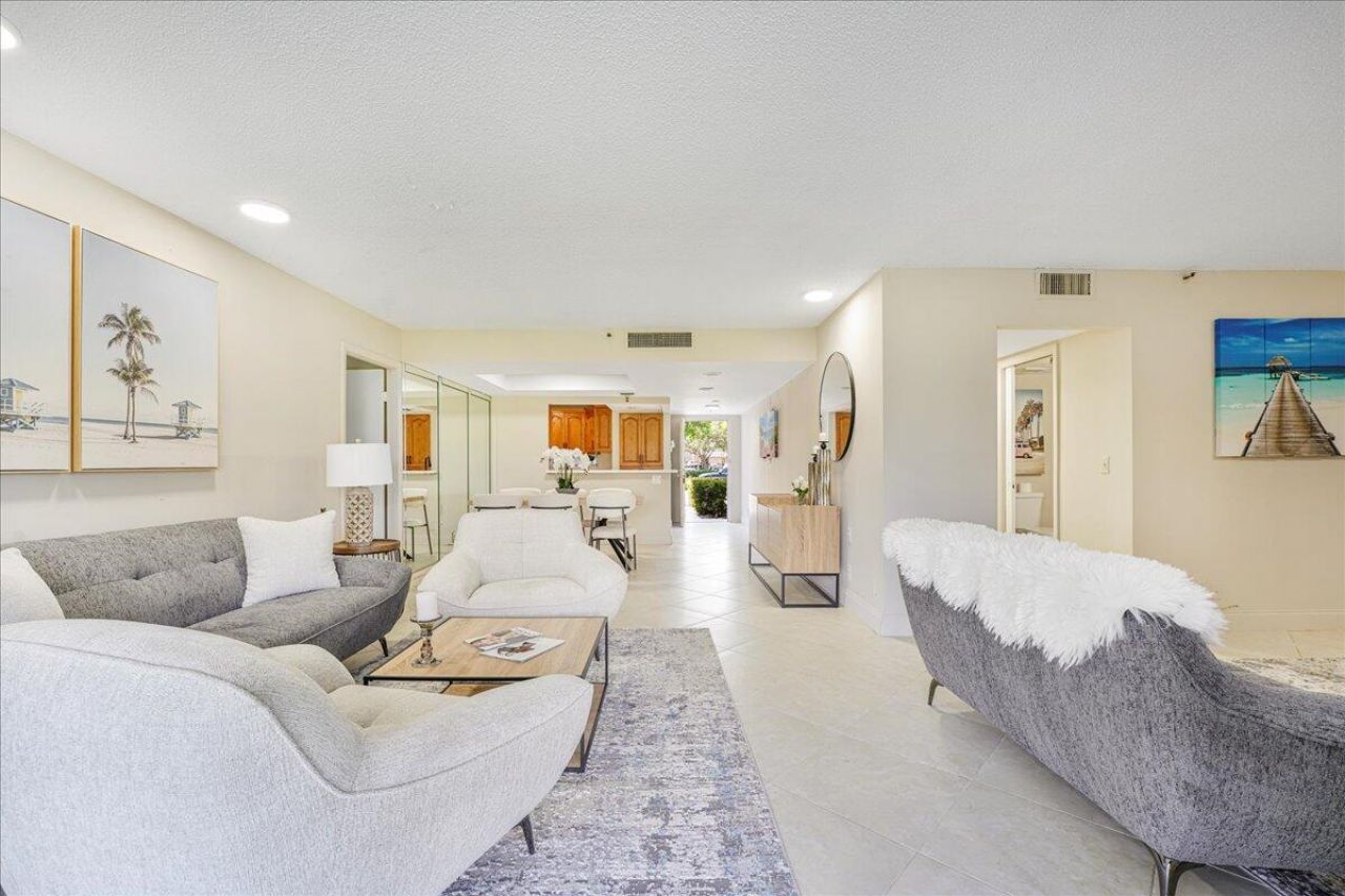 6400 NW 2nd Avenue, Unit 123, Boca Raton, FL 33487 Photo