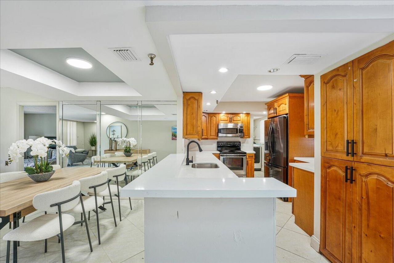 6400 NW 2nd Avenue, Unit 123, Boca Raton, FL 33487 Photo