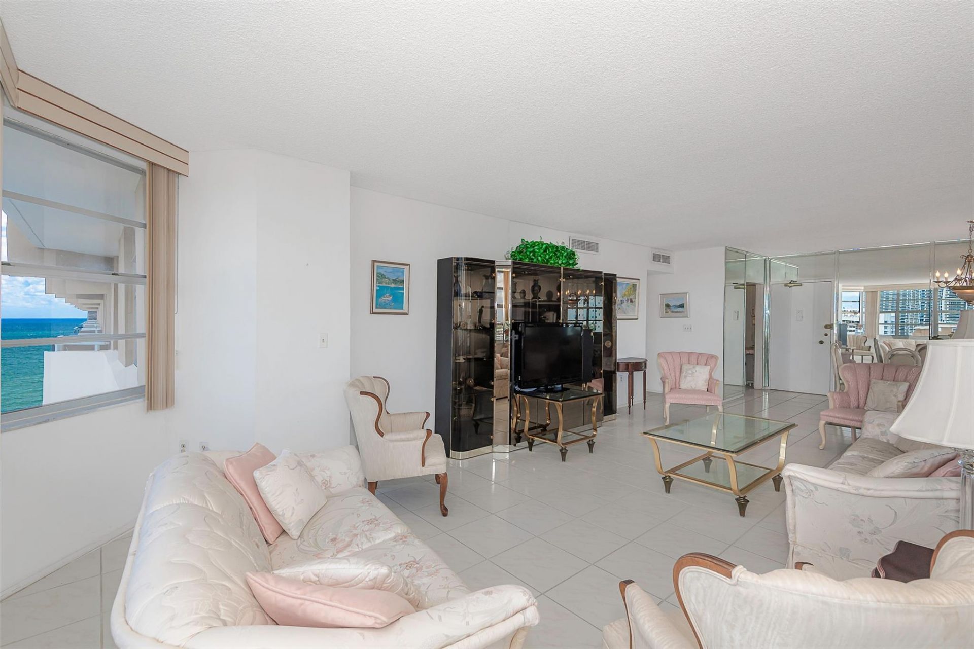 1980 S Ocean Drive, Unit 22P, Hallandale Beach, FL 33009 Photo
