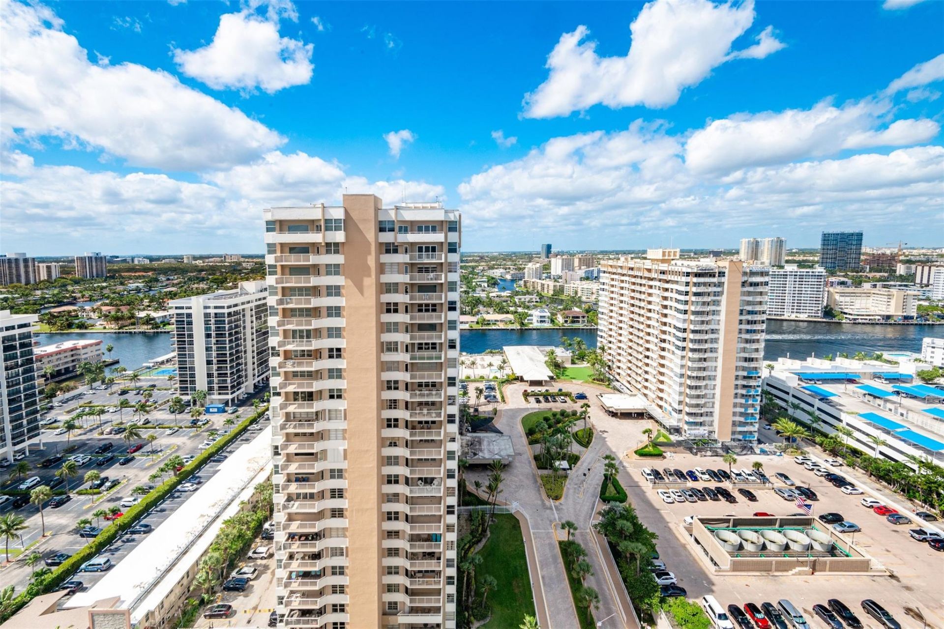 1980 S Ocean Drive, Unit 22P, Hallandale Beach, FL 33009 Photo