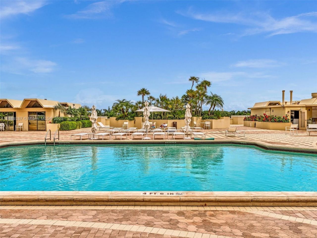 20191 E Country Club Dr, Unit 511, Aventura, FL 33180 Photo