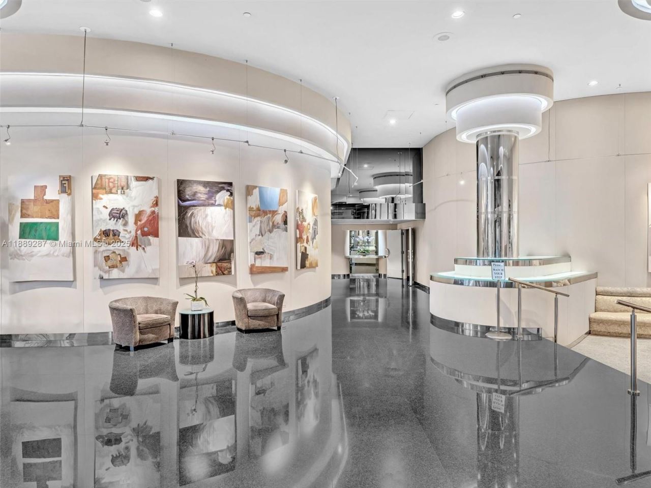 20191 E Country Club Dr, Unit 511, Aventura, FL 33180 Photo