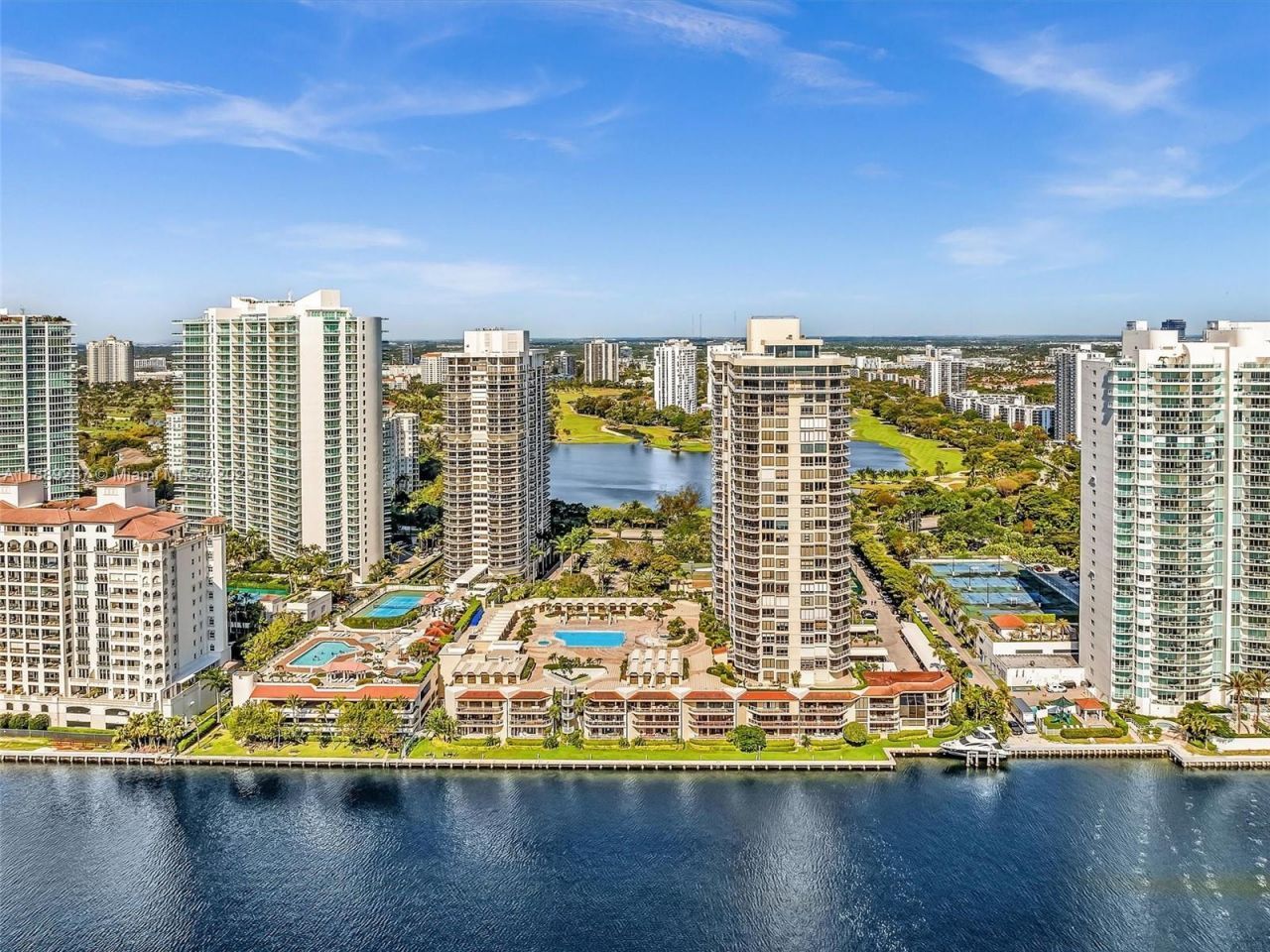 20191 E Country Club Dr, Unit 511, Aventura, FL 33180 Photo