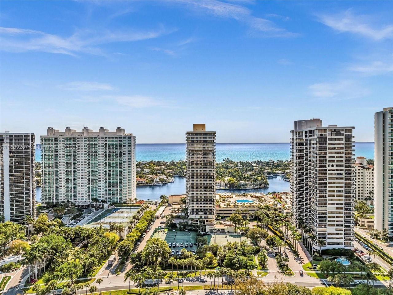 20191 E Country Club Dr, Unit 511, Aventura, FL 33180 Photo