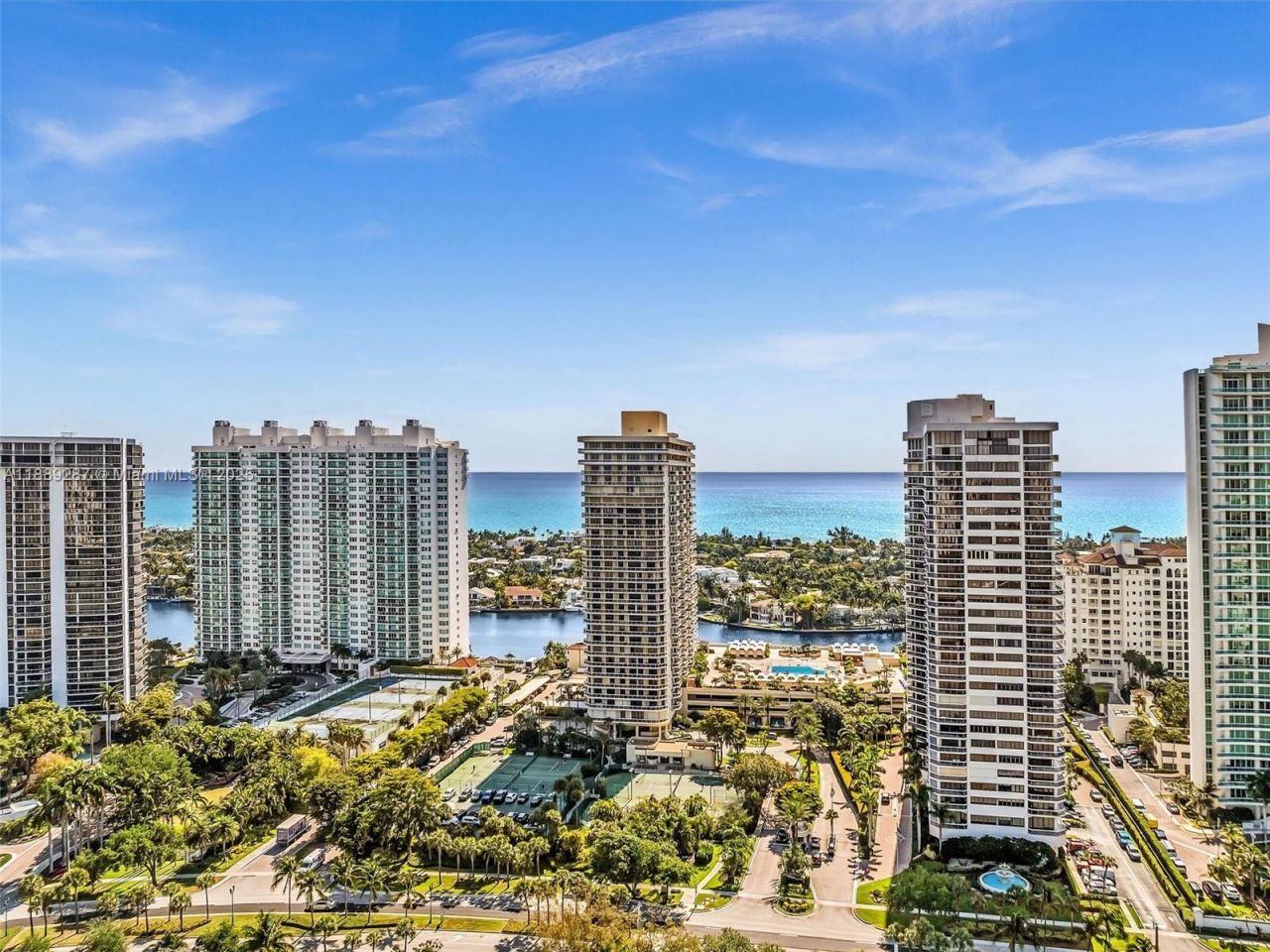 20191 E Country Club Dr, Unit 511, Aventura, FL 33180 Photo