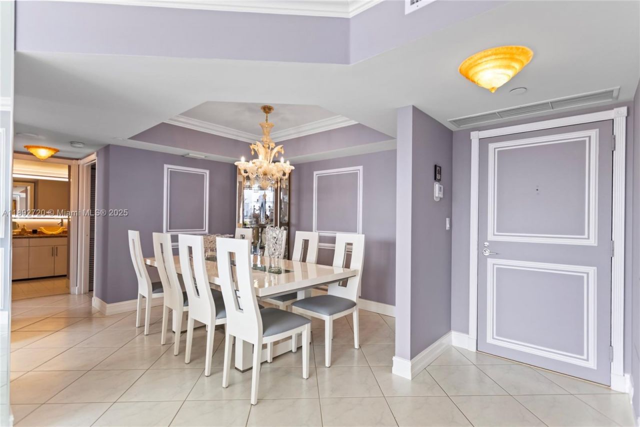 3598 Yacht Club Dr, Unit 1004, Aventura, FL 33180 Photo