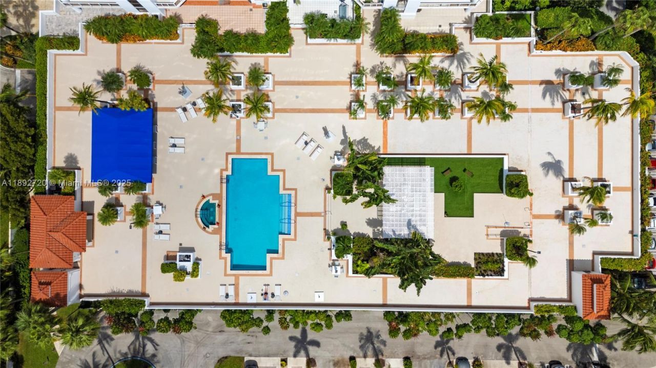 3598 Yacht Club Dr, Unit 1004, Aventura, FL 33180 Photo