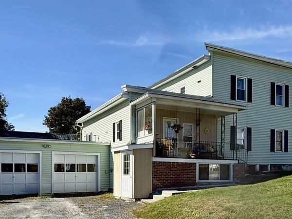 22 Summer Street, Barre Town, VT 05649