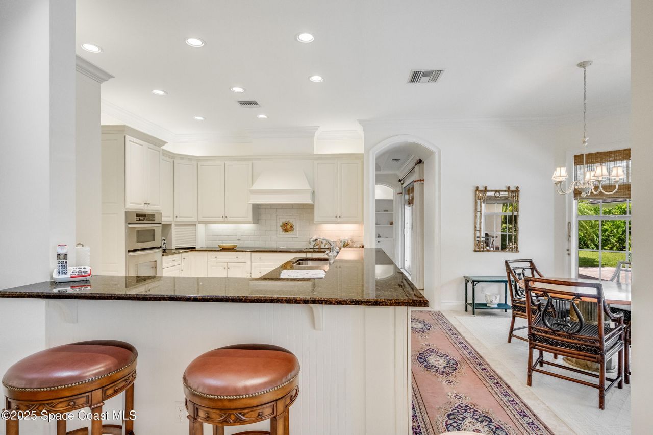 409 S Palm Island Circle, Indian River Shores, FL 32963 Photo