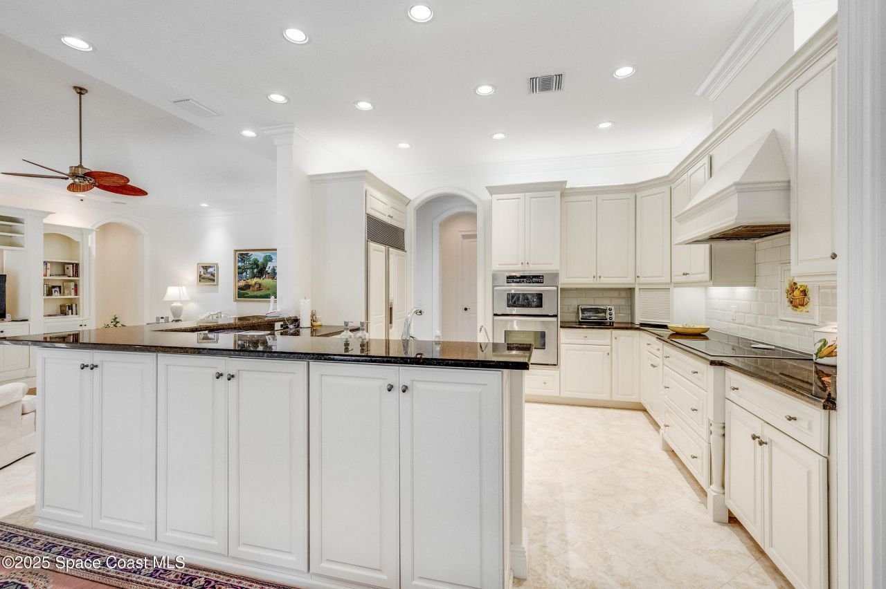 409 S Palm Island Circle, Indian River Shores, FL 32963 Photo