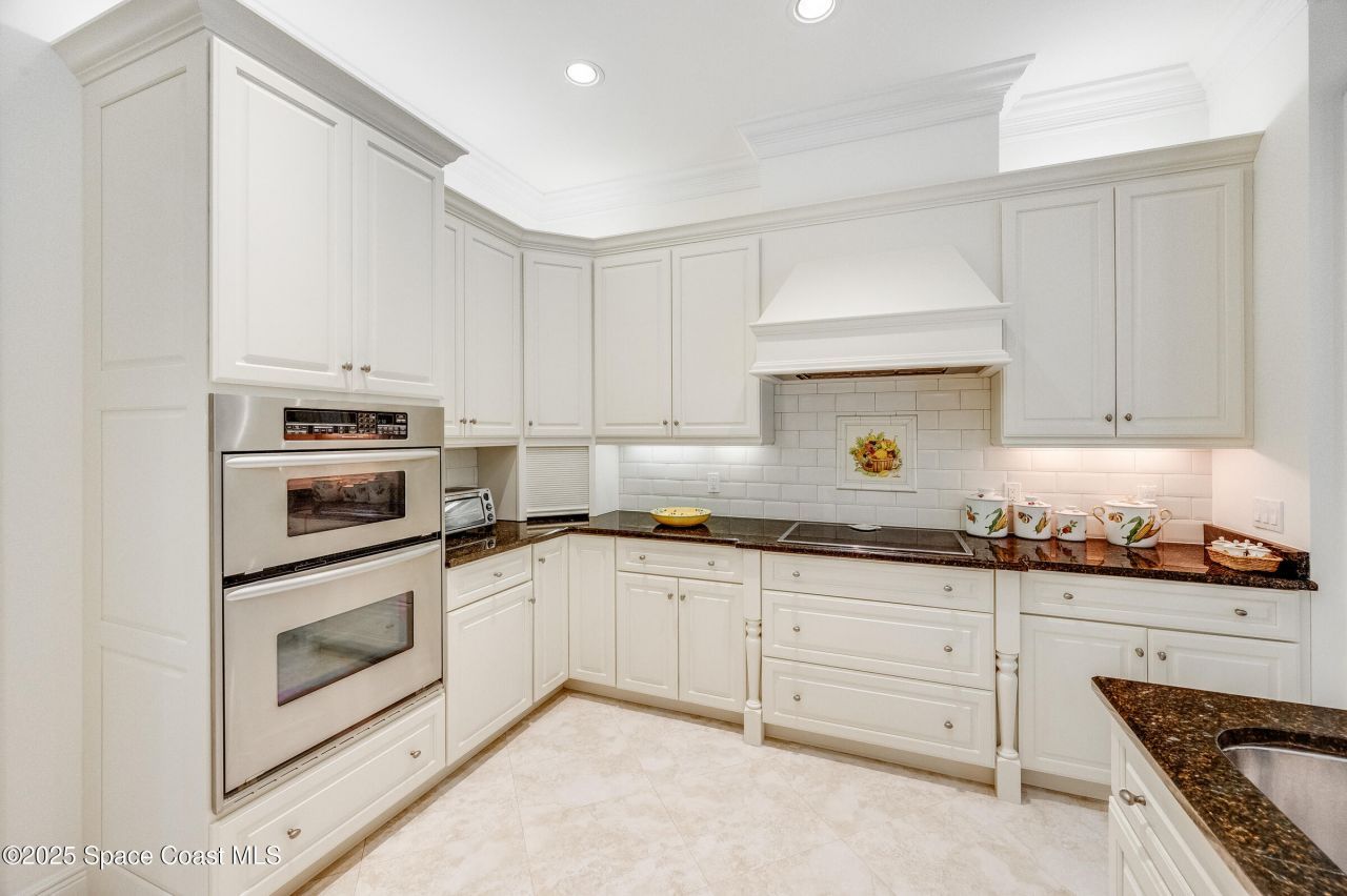 409 S Palm Island Circle, Indian River Shores, FL 32963 Photo