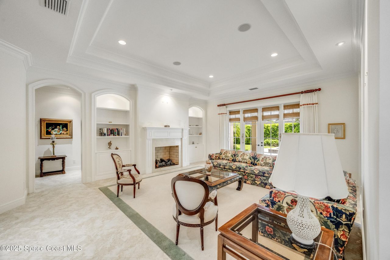 409 S Palm Island Circle, Indian River Shores, FL 32963 Photo