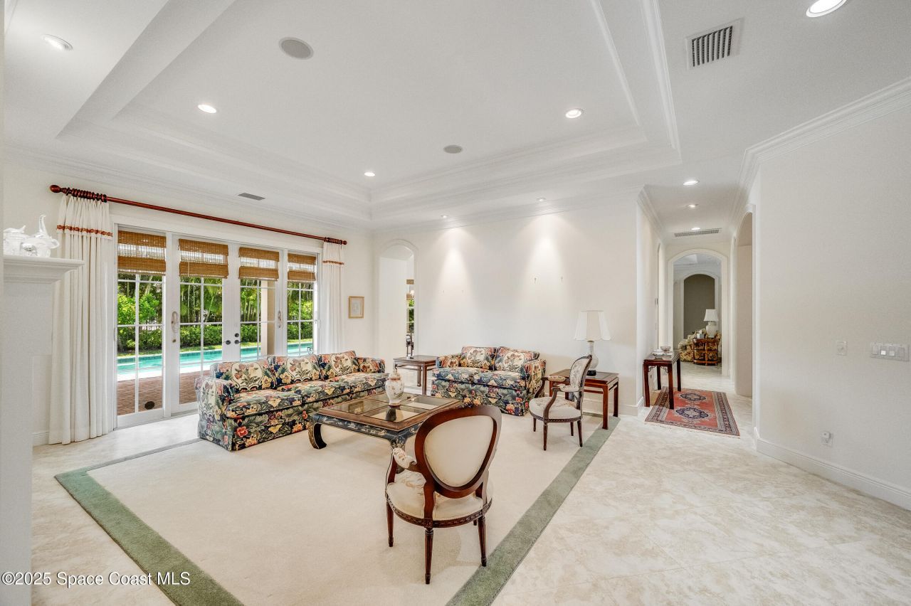 409 S Palm Island Circle, Indian River Shores, FL 32963 Photo