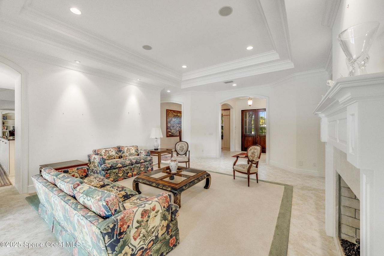 409 S Palm Island Circle, Indian River Shores, FL 32963 Photo