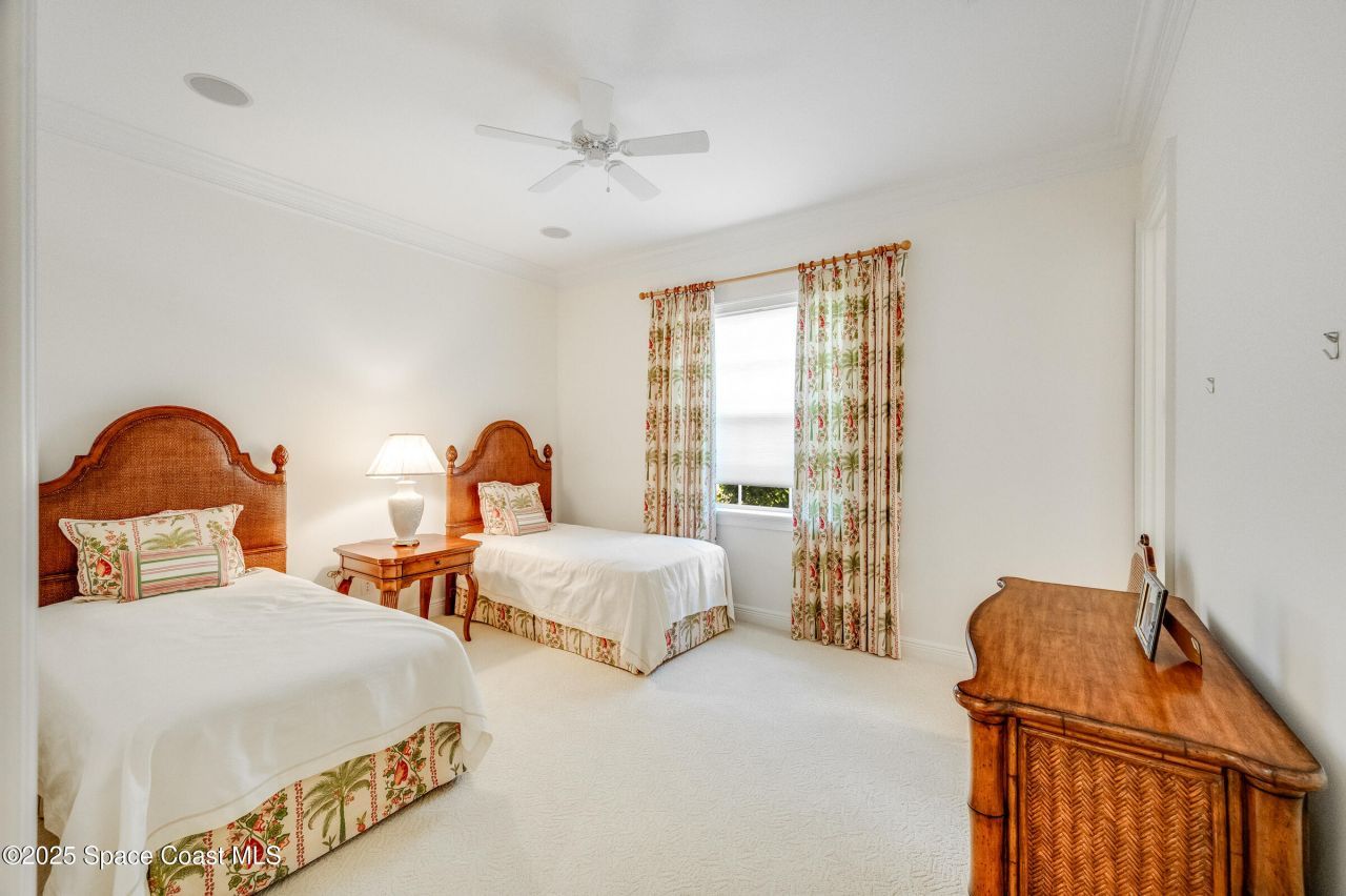 409 S Palm Island Circle, Indian River Shores, FL 32963 Photo