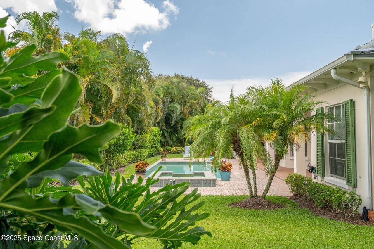 409 S Palm Island Circle, Indian River Shores, FL 32963 Photo