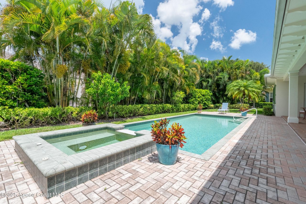 409 S Palm Island Circle, Indian River Shores, FL 32963 Photo