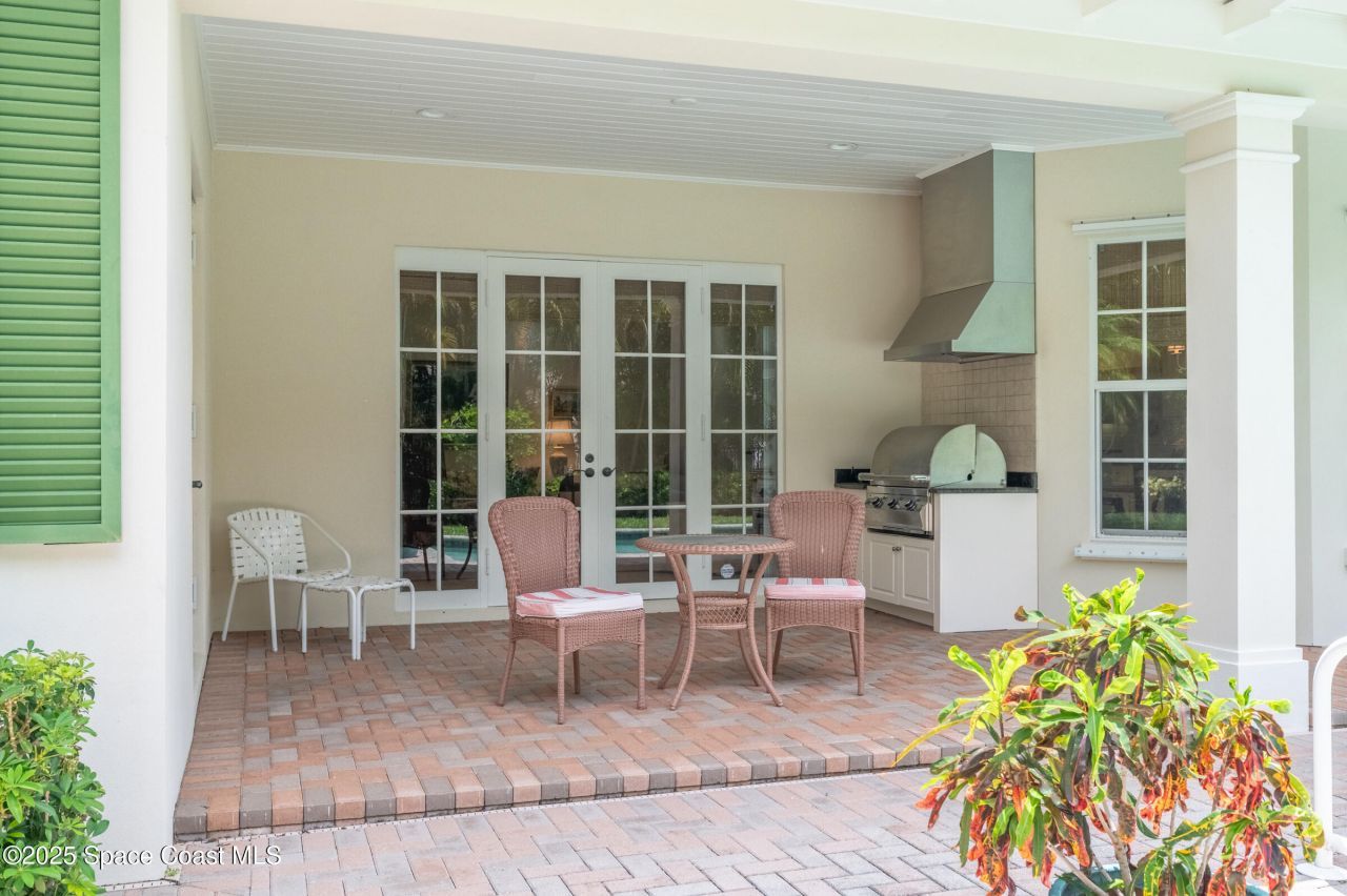 409 S Palm Island Circle, Indian River Shores, FL 32963 Photo