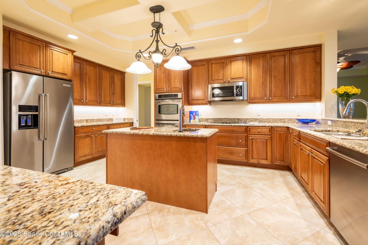 1 Indian River Avenue, Unit 201, Titusville, FL 32796 Photo