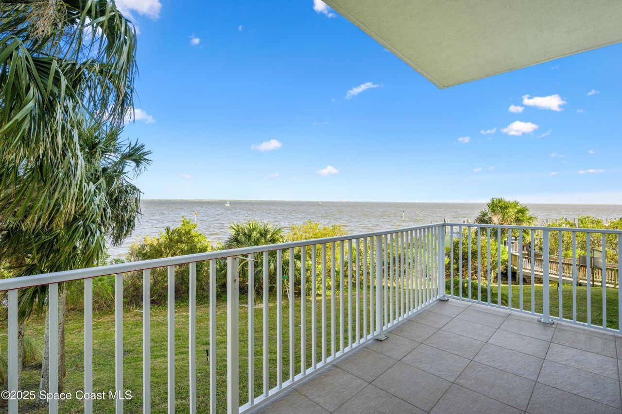 1 Indian River Avenue, Unit 201, Titusville, FL 32796 Photo