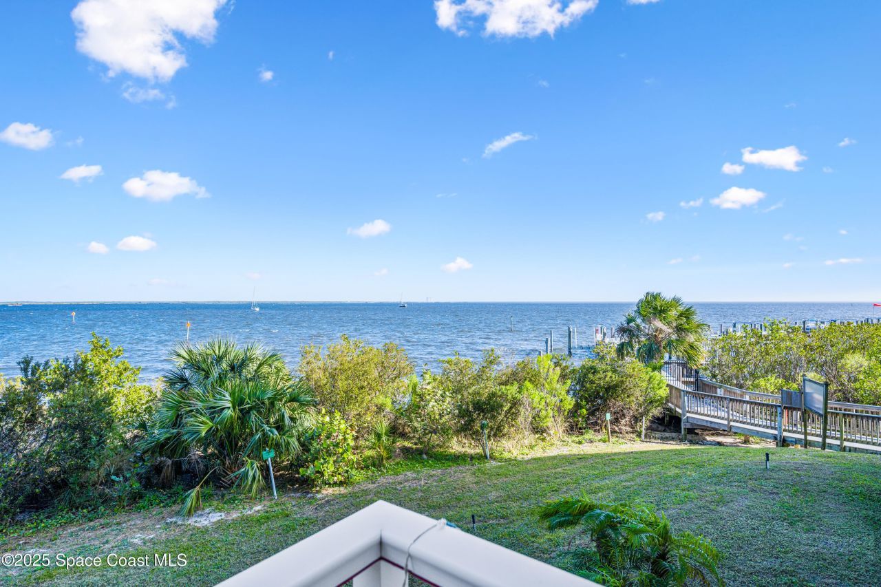 1 Indian River Avenue, Unit 201, Titusville, FL 32796 Photo