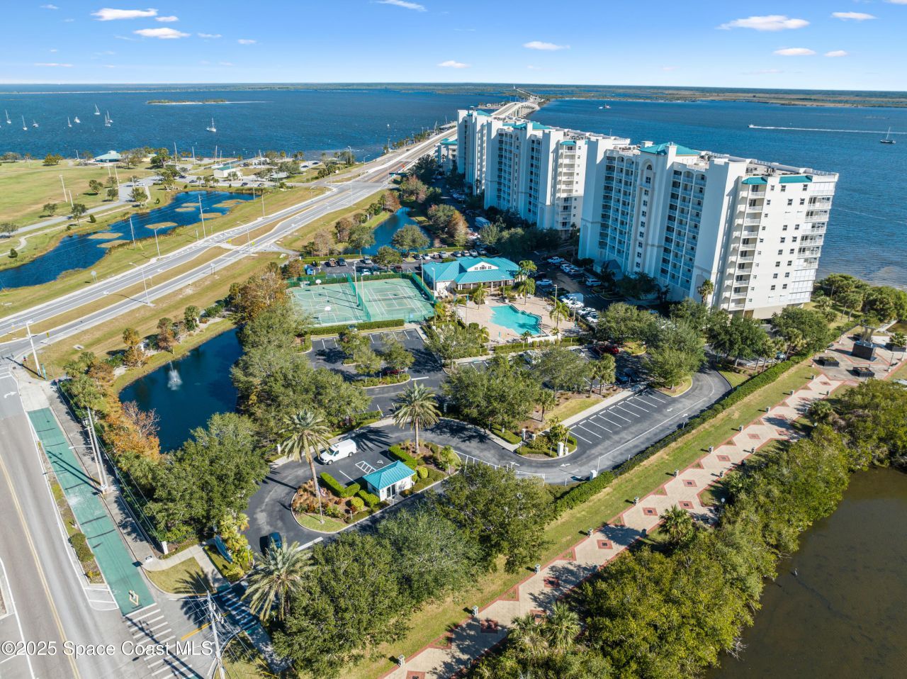 1 Indian River Avenue, Unit 201, Titusville, FL 32796 Photo