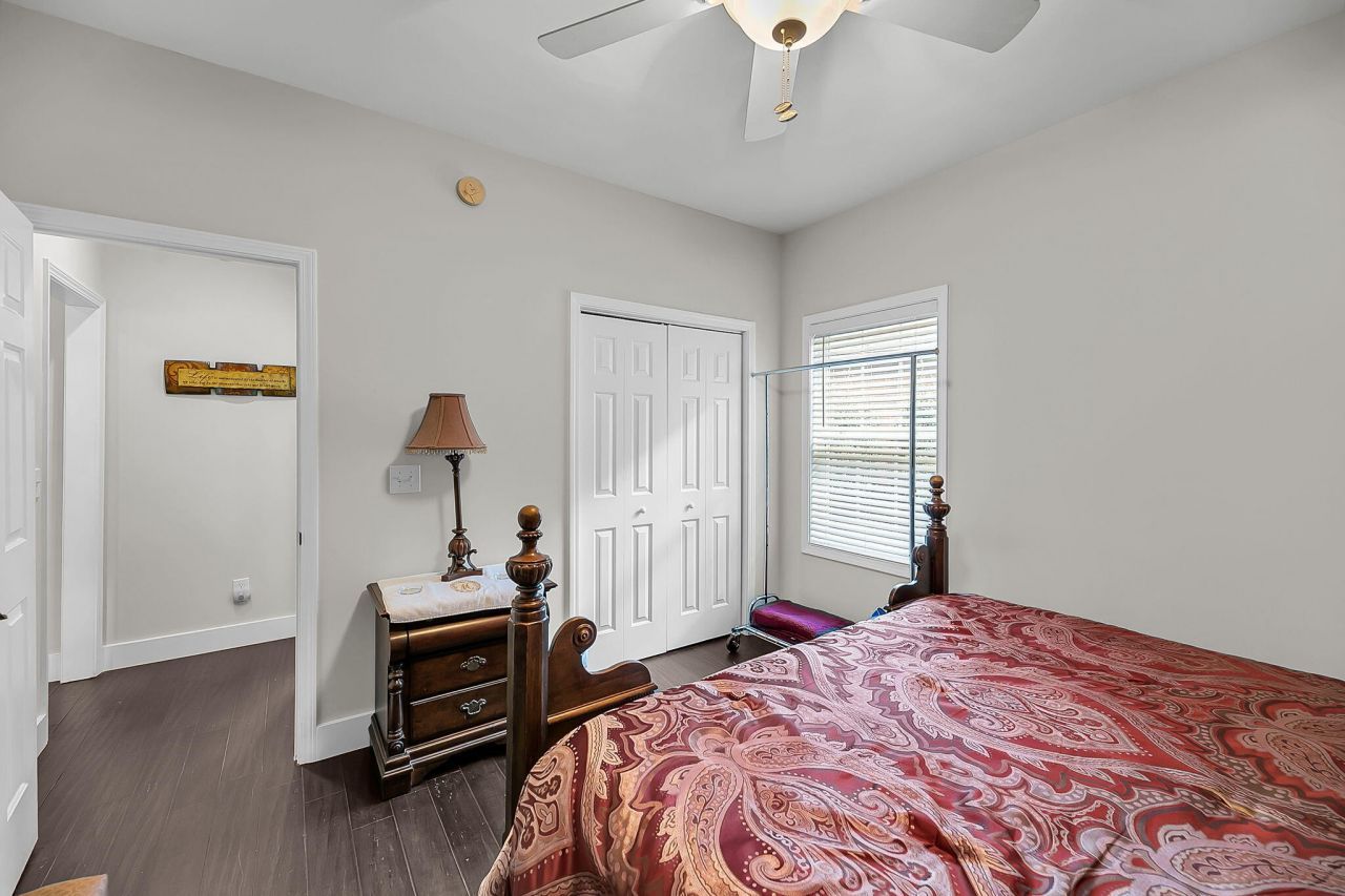 8725 Evangeline Drive Photo 20