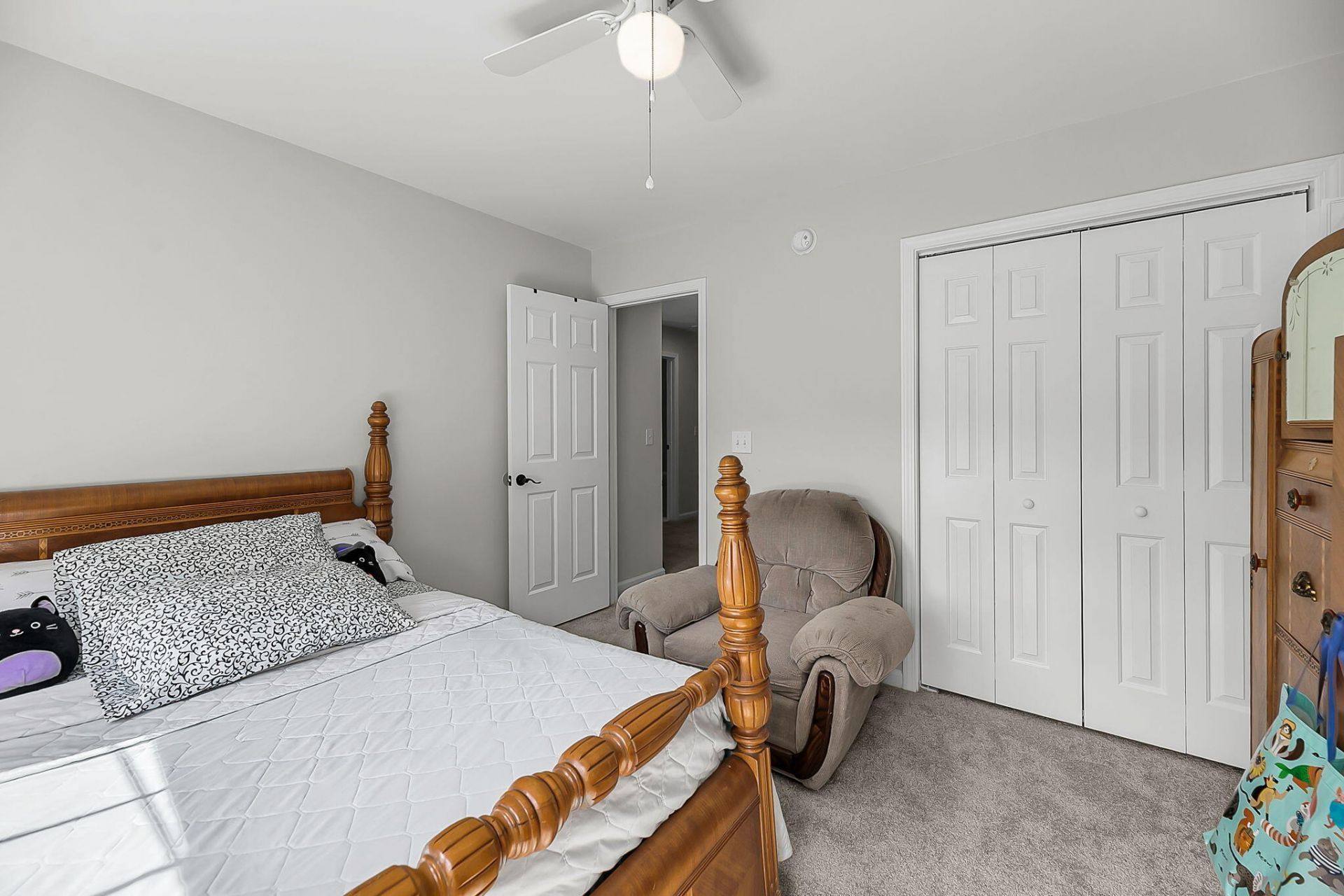 8725 Evangeline Drive Photo 21