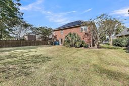 8725 Evangeline Drive photo 4