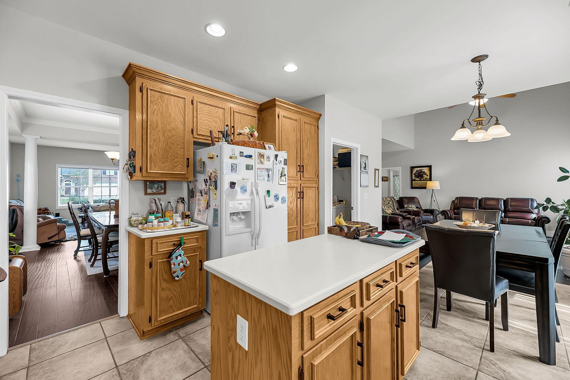8725 Evangeline Drive Photo 33