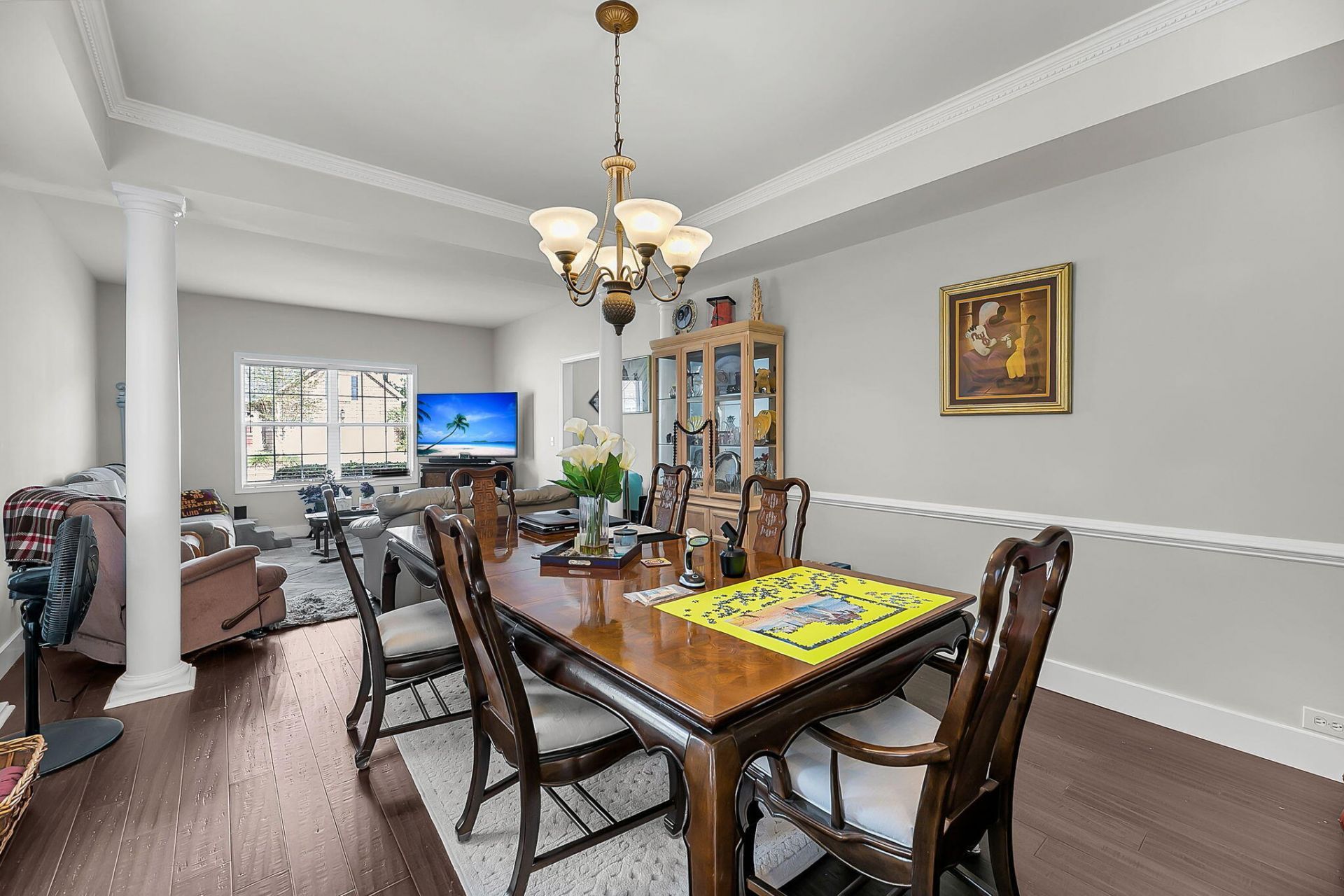 8725 Evangeline Drive Photo 9