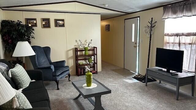 1580 Stillwater Drive Photo 4