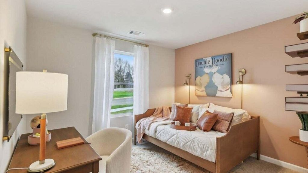 8865 Shovelnose Court Photo 15