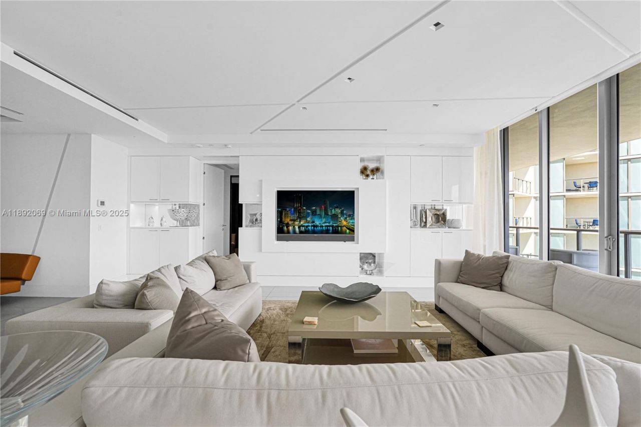 9701 Collins Ave, Unit 2103S, Bal Harbour, FL 33154 Photo