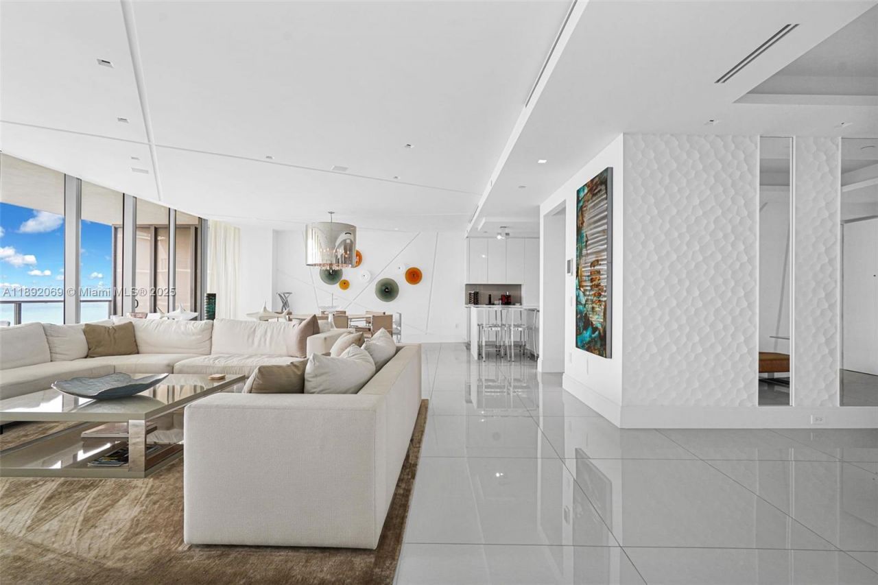 9701 Collins Ave, Unit 2103S, Bal Harbour, FL 33154 Photo