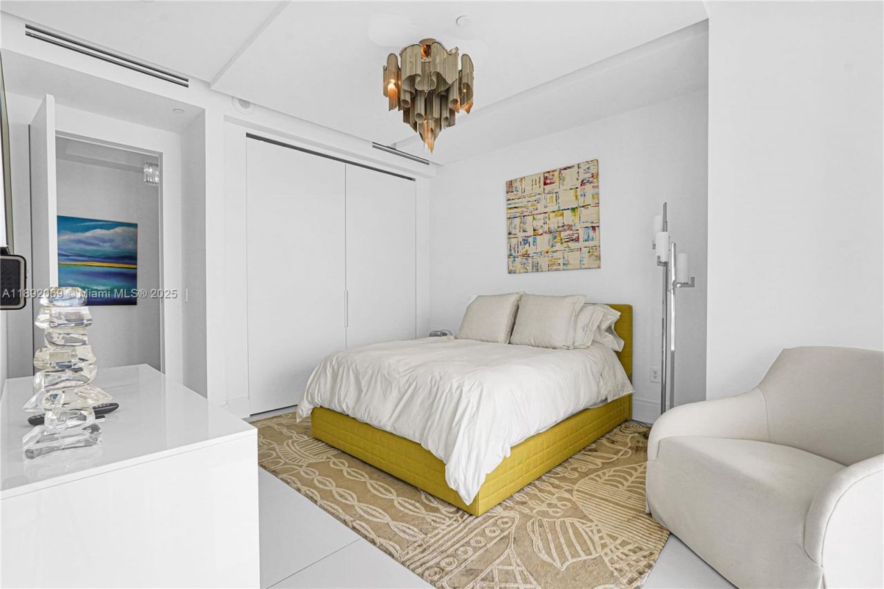 9701 Collins Ave, Unit 2103S, Bal Harbour, FL 33154 Photo