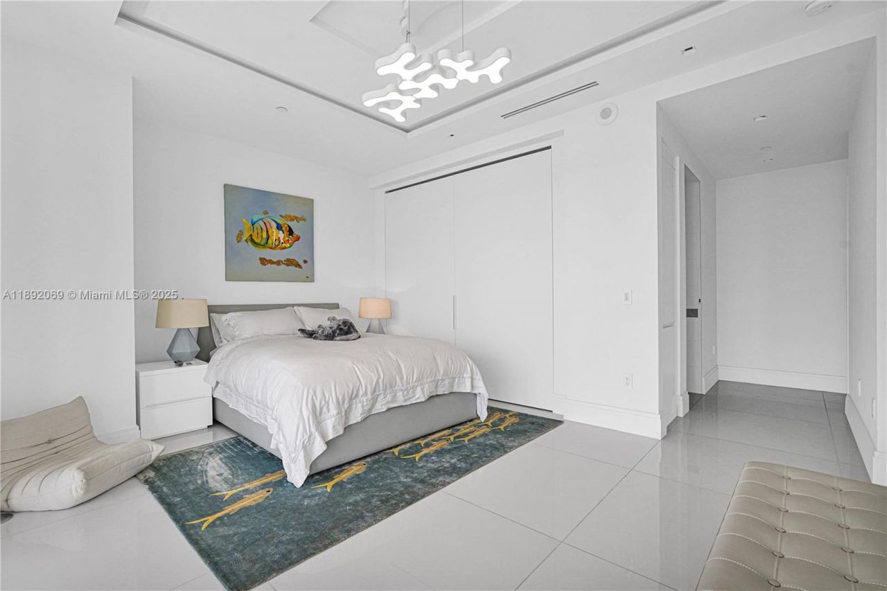 9701 Collins Ave, Unit 2103S, Bal Harbour, FL 33154 Photo