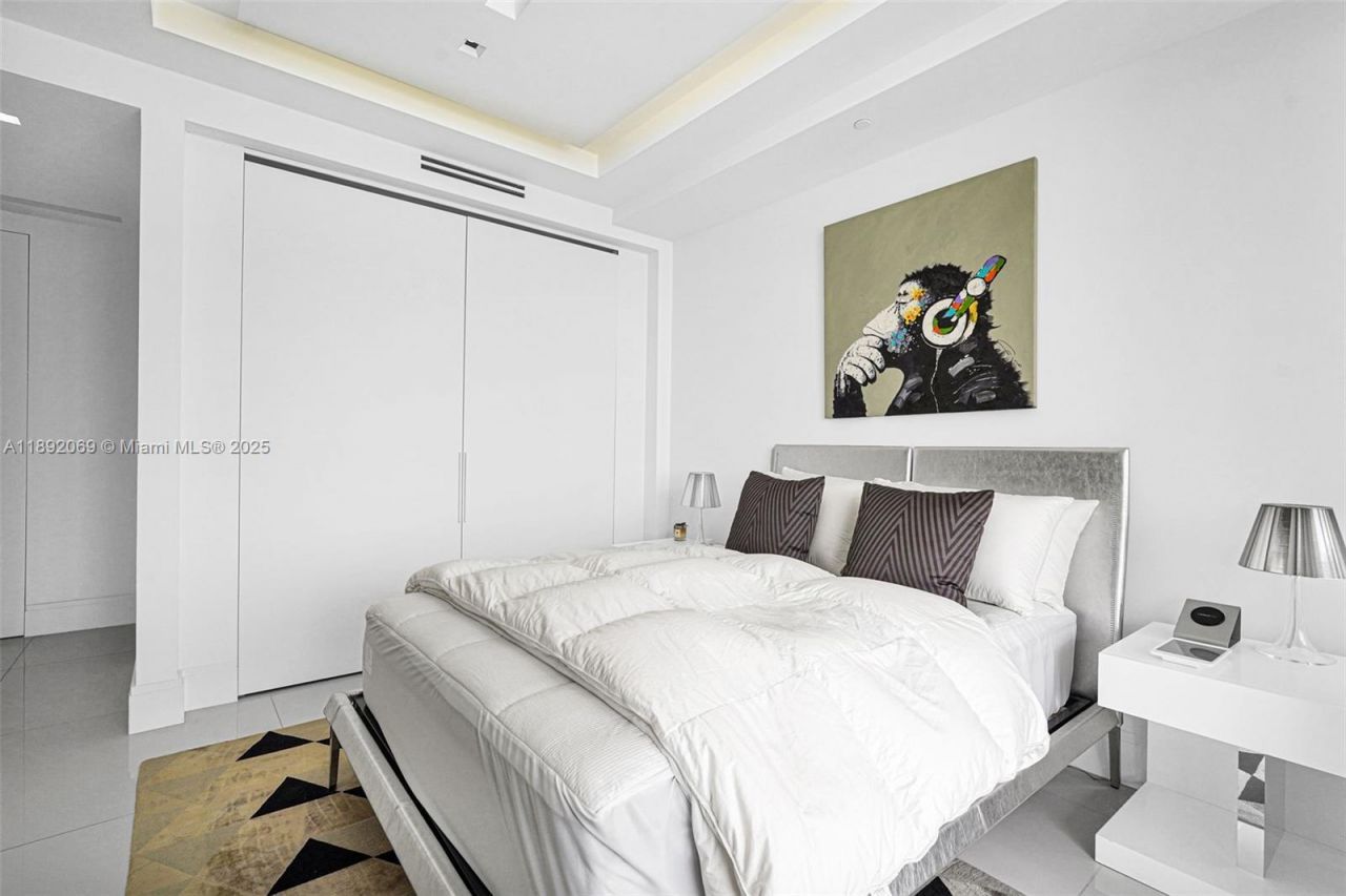 9701 Collins Ave, Unit 2103S, Bal Harbour, FL 33154 Photo