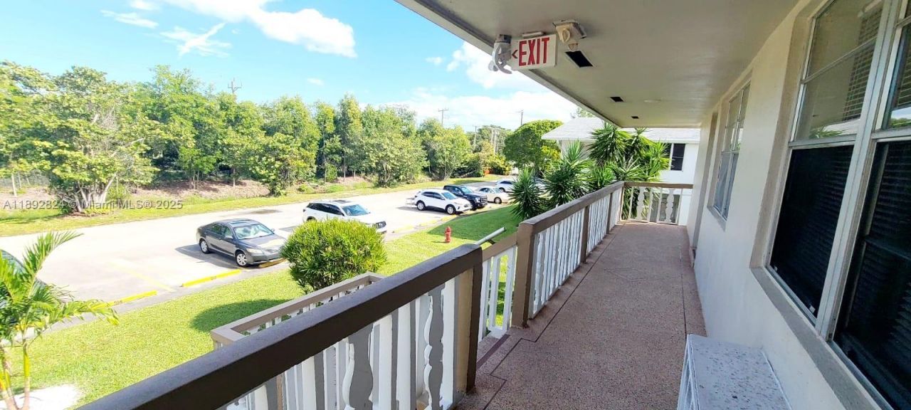 287 Norwich L, Unit 287, West Palm Beach, FL 33417 Photo