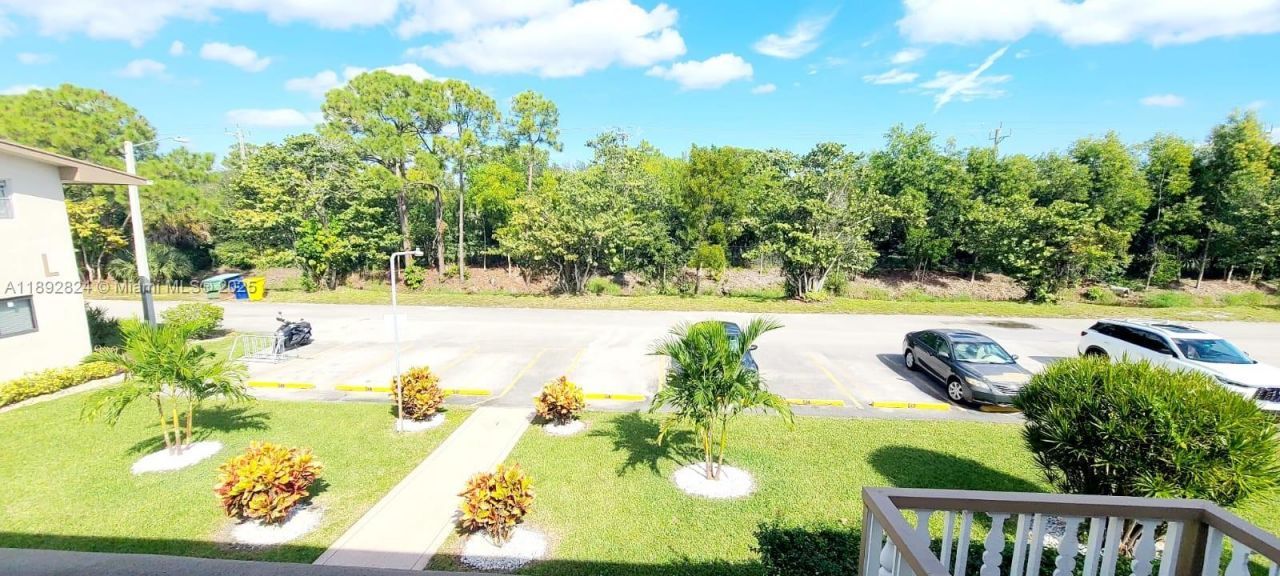 287 Norwich L, Unit 287, West Palm Beach, FL 33417 Photo
