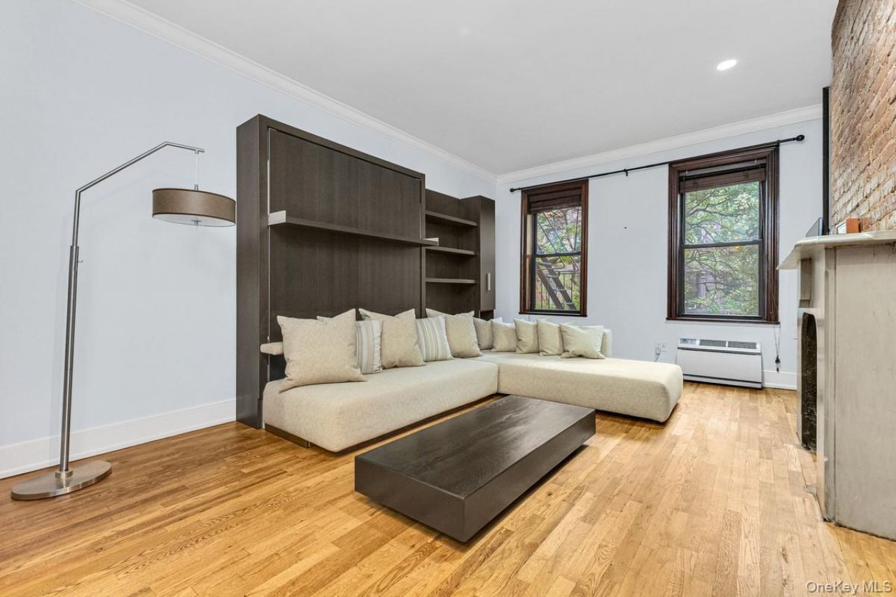 348 East 89th Street, Unit 7E, New York, NY 10128 Main Photo
