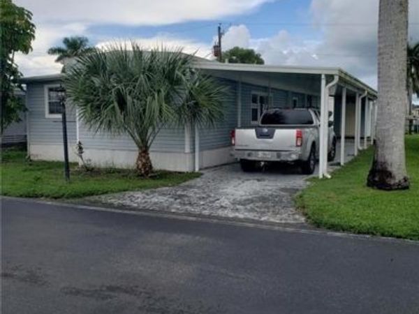 11 Muleshoe TRL, Unit 253, NAPLES, FL 34113