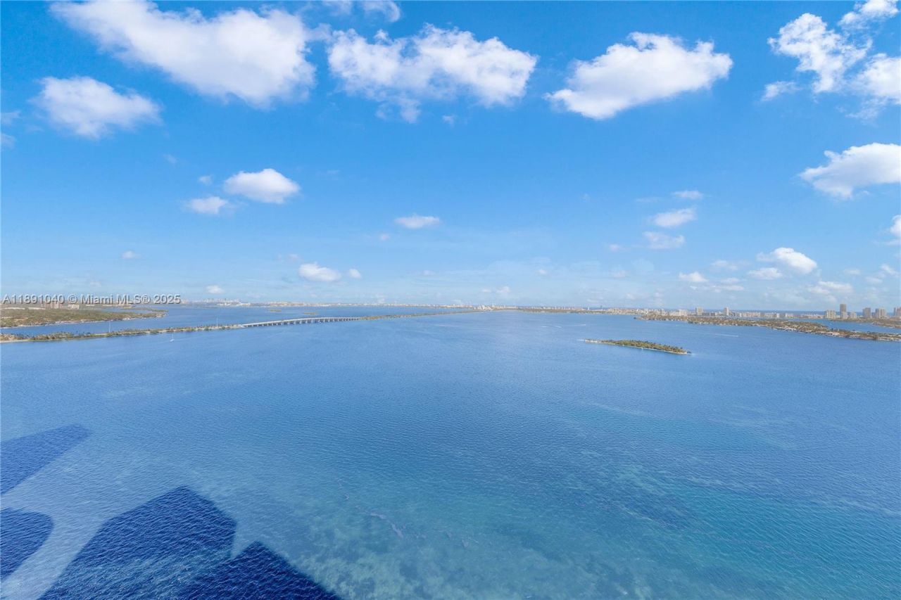 700 NE 24 St, Unit 3402, Miami, FL 33137 Photo