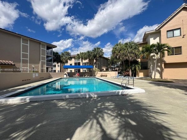 10001 W Atlantic Blvd, Unit 317, Coral Springs, FL 33071